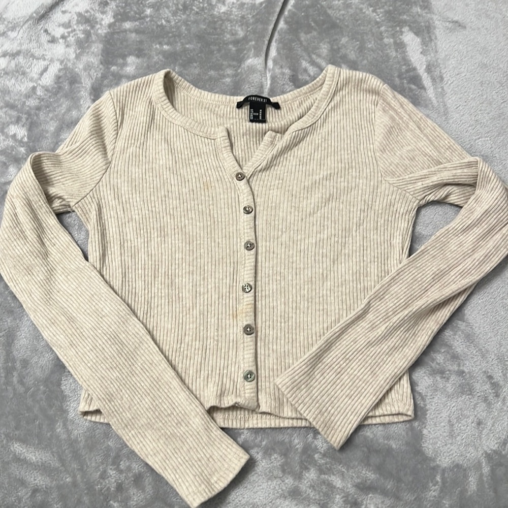 Forever 21 cropped button down Henry